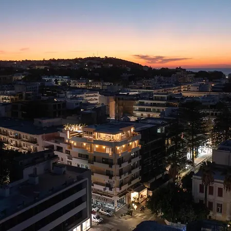 Hamilton Elite Penthouse Rhodes City