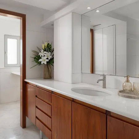 Daire Hamilton Elite Penthouse *